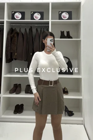 Mlečno bela bluza od viskoze