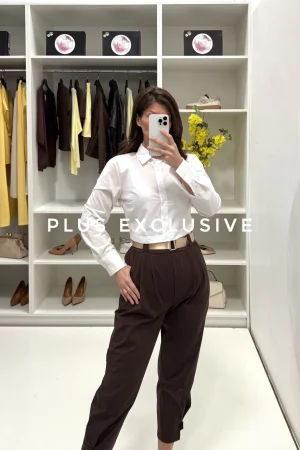 Bela kratka košulja